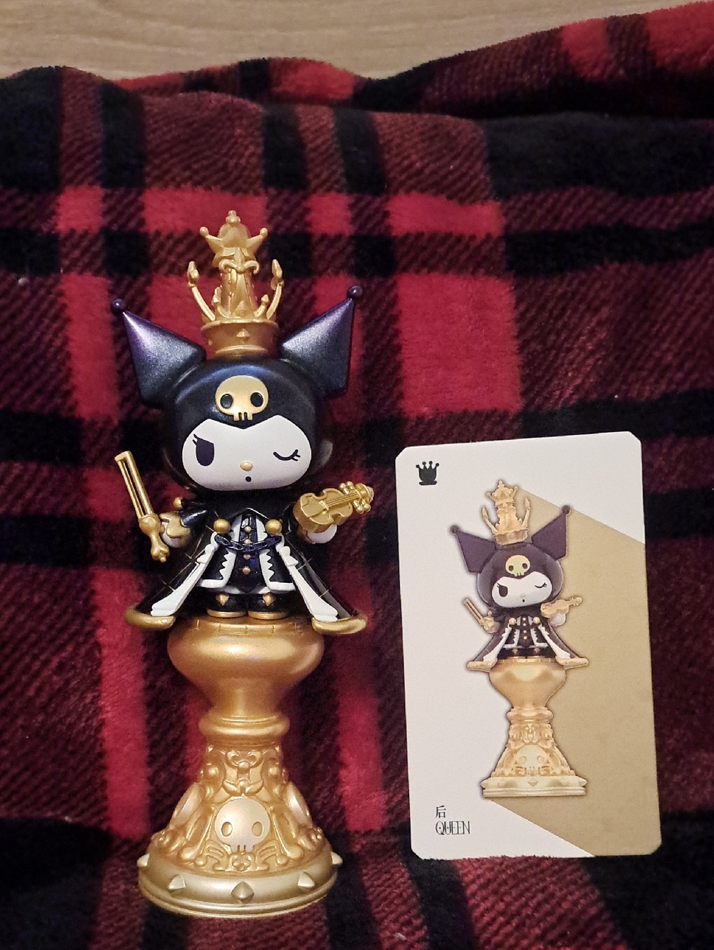 Kuromi Queen Chess Piece Figurine in Black & Gold
